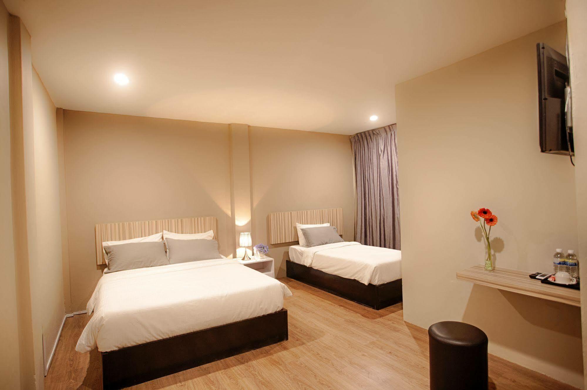 New Boutique Hotel